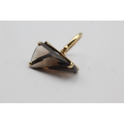 60 - 9ct gold fancy cut smokey quartz statement cocktail ring - size n (7.3g)