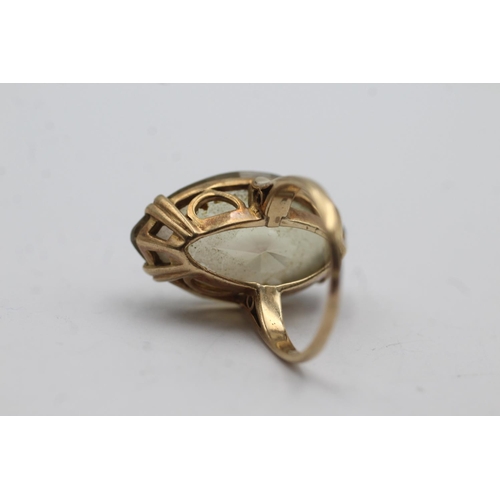 62 - 9ct gold vintage smokey quartz cocktail ring - size l1/2 (7.5g)