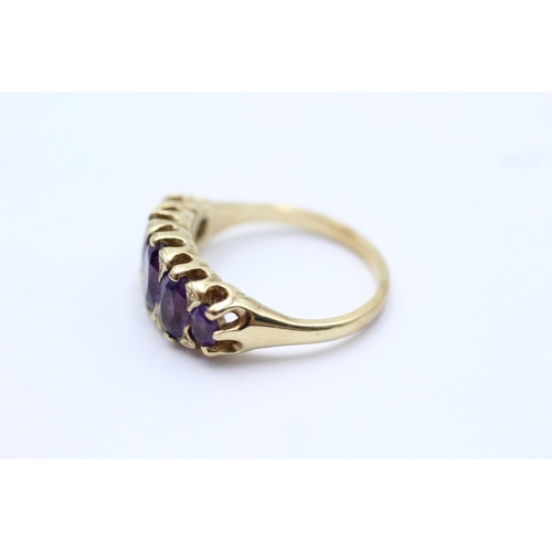 66 - 9ct gold vintage amethyst set 5 stone dress ring - size n (3.7g)