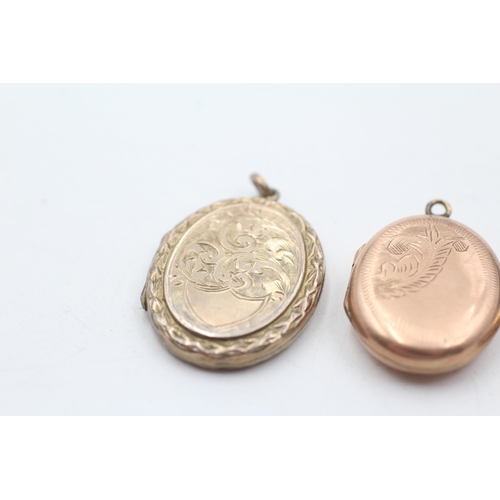 1 - 3 x 9ct back & front gold vintage foliate etched oval lockets (12.3g)