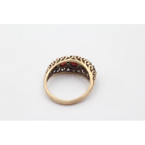 139 - 9ct gold vintage garnet gypsy ring (3g) size  K