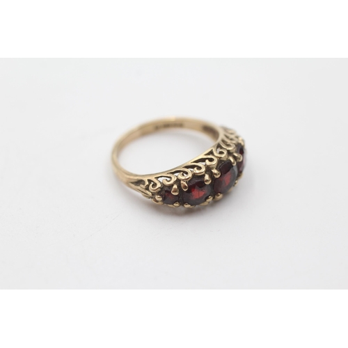 139 - 9ct gold vintage garnet gypsy ring (3g) size  K