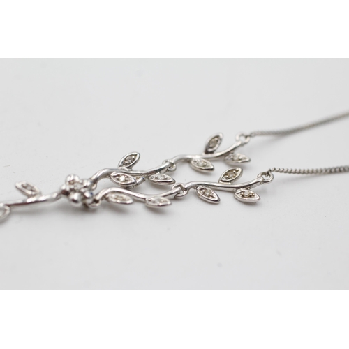 154 - 9ct white gold diamond drop nature inspired necklace (2.9g)