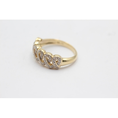 163 - 9ct gold diamond dress ring (4.1g) size  P