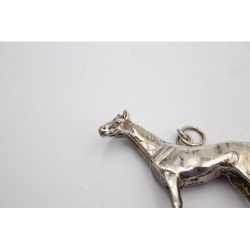 315 - Vintage Hallmarked 1975 London STERLING SILVER Horse Charm / Figure (36g)