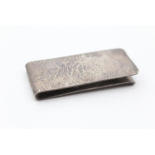 316 - Vintage Hallmarked 1975 London STERLING SILVER Bark Effect Gents Money Clip 25g