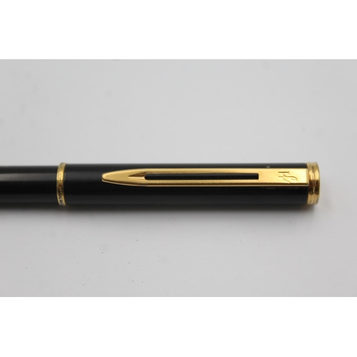 364 - Vintage WATERMAN Exclusive Black Lacquer FOUNTAIN PEN w/ 18ct Gold Nib WRITING