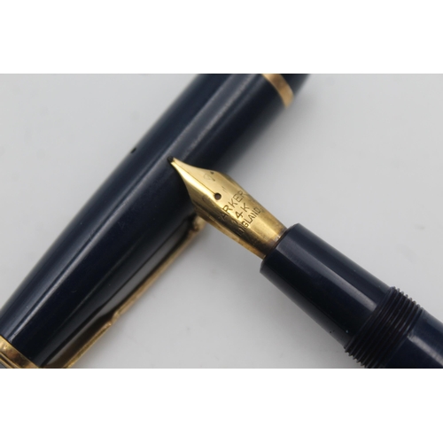 387 - Vintage PARKER Duofold Navy FOUNTAIN PEN w/ 14ct Gold Nib WRITING