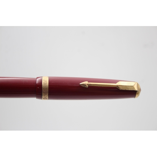 392 - Vintage PARKER Duofold Burgundy FOUNTAIN PEN w/ 14ct Gold Nib WRITING