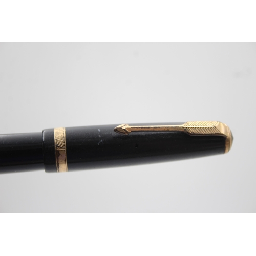 397 - Vintage PARKER Duofold Black FOUNTAIN PEN w/ 14ct Gold Nib WRITING