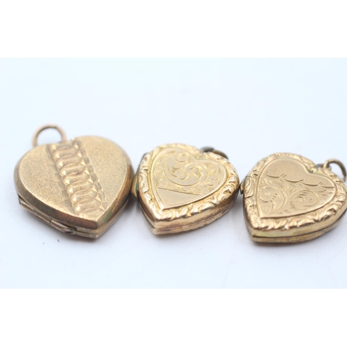 4 - 3 x 9ct back & front gold vintage etched heart lockets (8.8g)