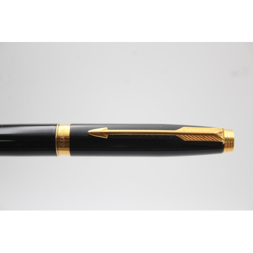 400 - Vintage PARKER 75 Black Lacquer FOUNTAIN PEN w/ 14ct Gold Nib WRITING