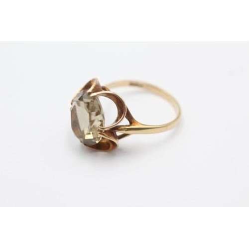 58 - 9ct gold vintage claw set citrine ring (2.8g) size  N