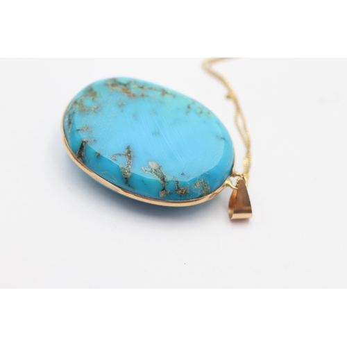 93 - 14ct gold turquoise statement pendant necklace (16g)