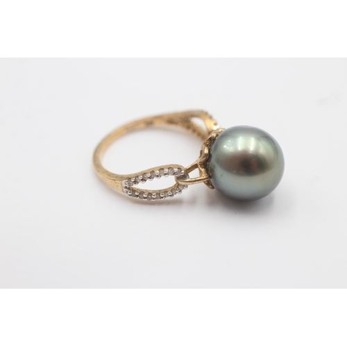 117 - 9ct Gold Cultured Pearl Single Stone Ring With Diamond Set Shank (4.4g)Size O