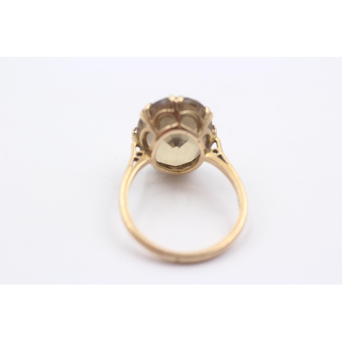 18 - 9ct Gold Vintage Oval Citrine Solitaire Cocktail Ring (3.8g)Size N