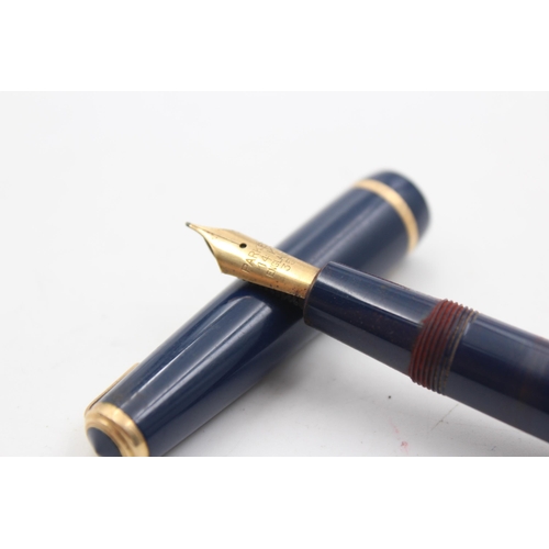 392 - Vintage PARKER Duofold Navy FOUNTAIN PEN w/ 14ct Gold Nib WRITING