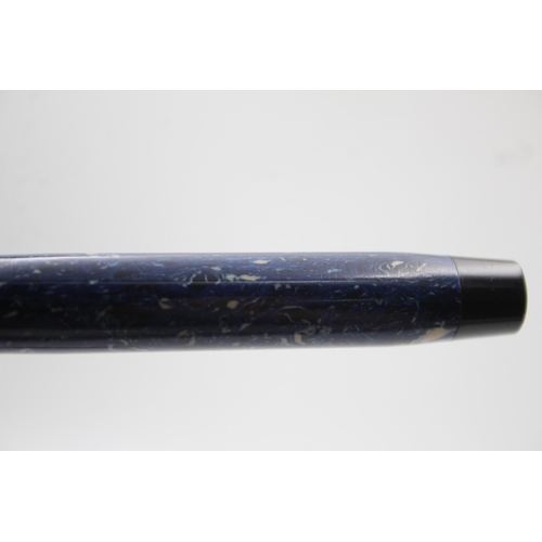 395 - Vintage PARKER Duofold Lapis Blue FOUNTAIN PEN w/ Gold Plate Nib WRITING