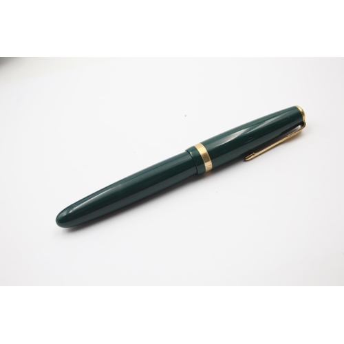 397 - Vintage PARKER Duofold Green FOUNTAIN PEN w/ 14ct Gold Nib WRITING