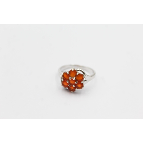 5 - 9ct White Gold Orange Gemstones Flower Cluster Ring (2.9g)Size O