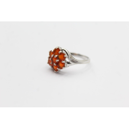 5 - 9ct White Gold Orange Gemstones Flower Cluster Ring (2.9g)Size O