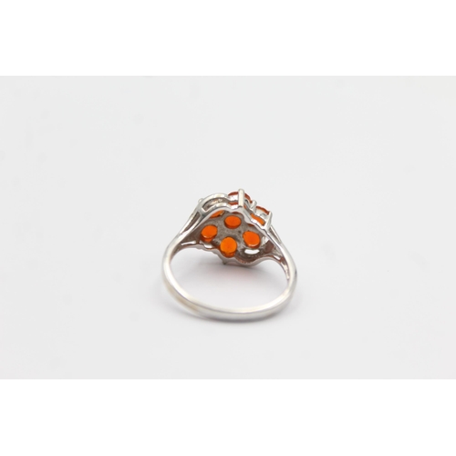 5 - 9ct White Gold Orange Gemstones Flower Cluster Ring (2.9g)Size O