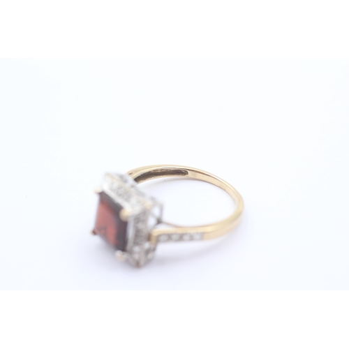 62 - 9ct Gold Garnet & Diamond Square Halo Ring (3.3g)Size P