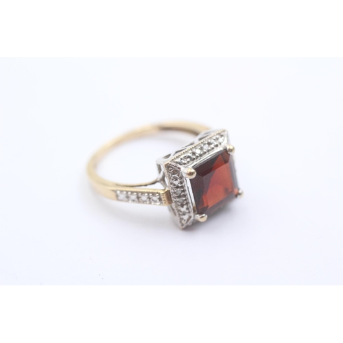 62 - 9ct Gold Garnet & Diamond Square Halo Ring (3.3g)Size P