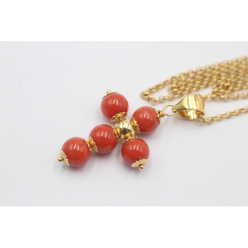 73 - 14ct Gold Coral Cross Pendant Chain Necklace (5.3g)