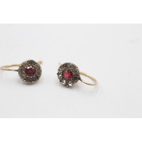 80 - 9ct Rose And White Gold Antique Paste Garnet Topped Doublet Drop Earrings (1.2g)