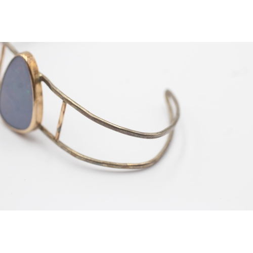 32 - 9ct Gold Plus Silver Opal Rough Cut Flat Top Bezel Cabochon Cuff Bracelet (9.6g)