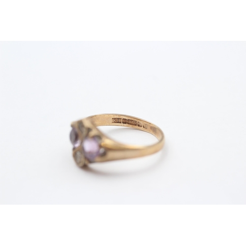 105 - 9ct Gold Amethyst & White Gemstone Dress Ring (3g) size  K+1/2