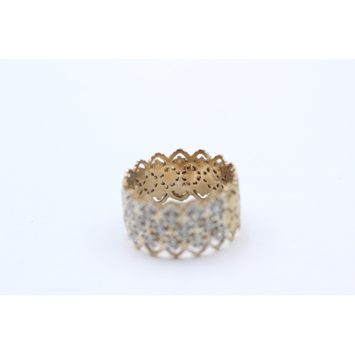 107 - 9ct Gold Diamond Openwork Dress Ring (3.7g) size  M