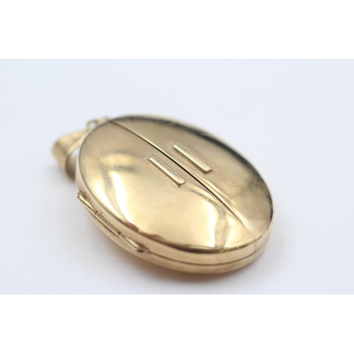 16 - 9ct Gold Oval Locket Pendant (11.4g)