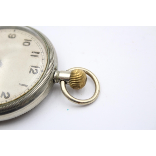 213 - Vintage Gents WWII GS/TP Military Issued POCKET WATCH Hand-Wind WORKING