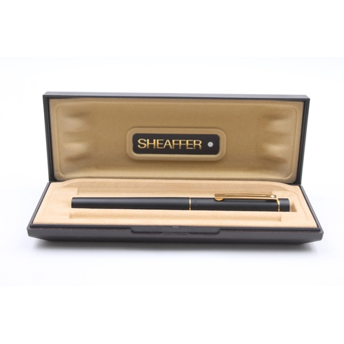 281 - Vintage SHEAFFER Targa Black FOUNTAIN PEN w/ 14ct Gold Nib WRITING