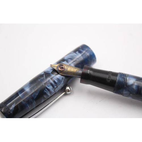 300 - Vintage MABIE TODD Blackbird Self Filling Navy FOUNTAIN PEN w/ 14ct Gold Nib