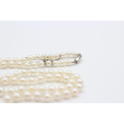 37 - 950 Platinum Clasp Cultured Pearl Single Strand Necklace With Safety Chain (13.2g)