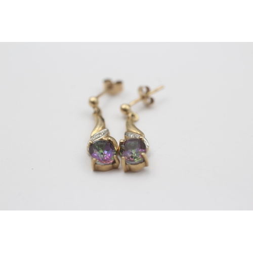 43 - 2 X 9ct Gold Mystic Topaz & Garnet Drop Earrings (3.2g)