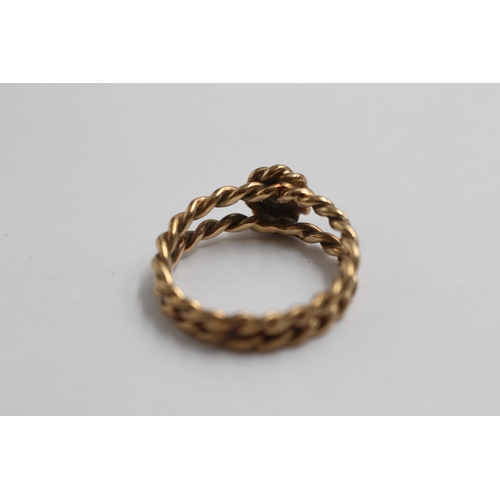 25 - 9ct Gold Diamond Single Stone Ring With Twisted Rope Band (2.8g) size K