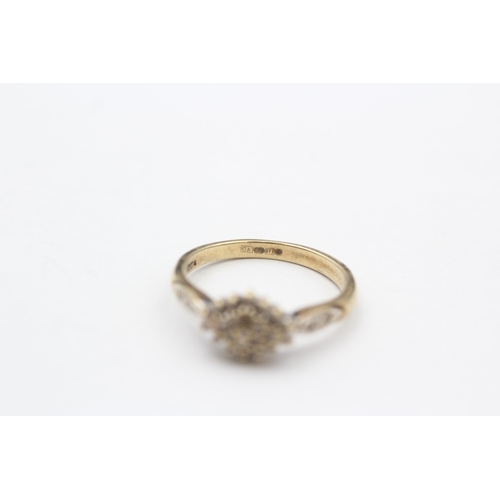 26 - 9ct Gold Diamond Cluster Ring (2.2g) size M