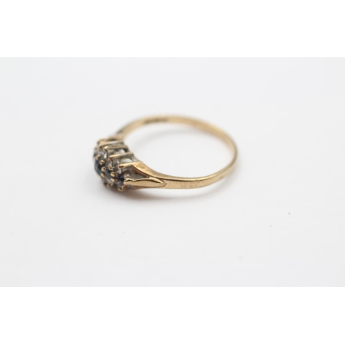 30 - 9ct Gold Diamond & Sapphire Dress Ring (1.2g) size J