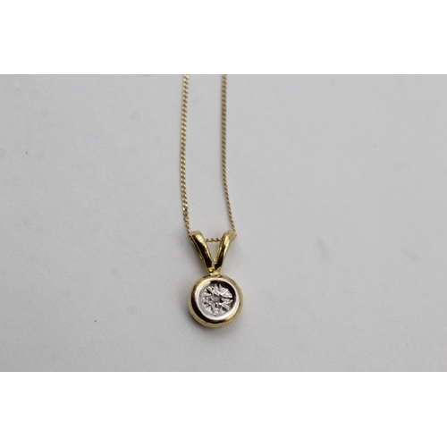 67 - 9ct Gold Diamond Pendant Necklace (0.9g)