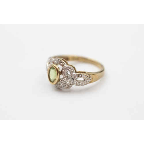 85 - 9ct Gold Peridot Single Stone Ring With Diamond Surrounds (2.3g) size J