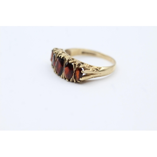 96 - 9ct Gold Garnet Five Stone Ring (3.1g) size P