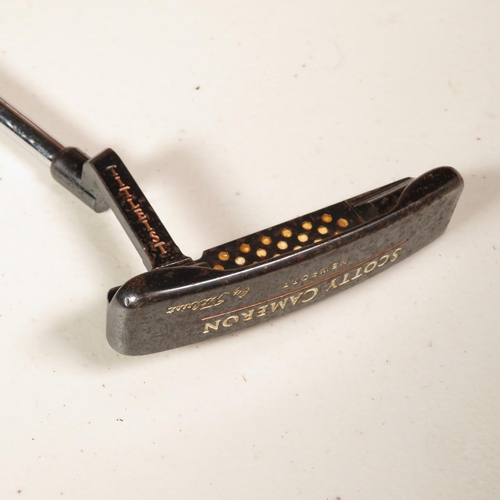 300 - Scotty Cameron TEI 3 putter with cover