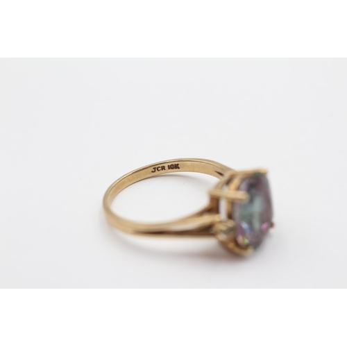 15 - 9ct Gold Mystic Topaz & Clear Gemstone Trilogy Ring (4g) size R1/2