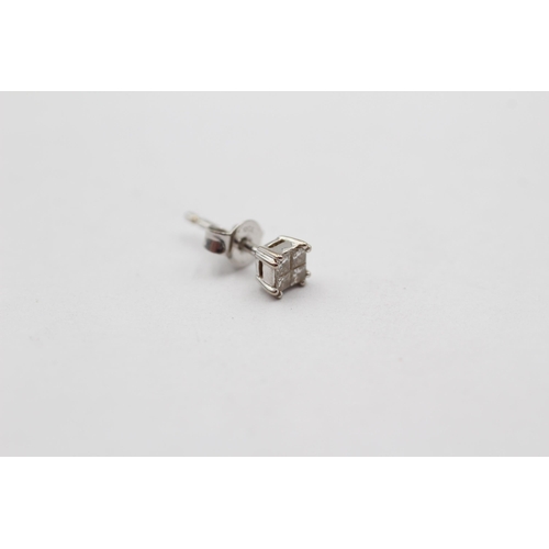 150 - 18ct White Gold Diamond Four Stone Illusion Cluster Fine Stud Earrings (1.3g)