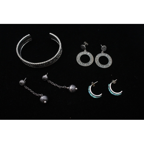 168 - Four Silver Native American Jewellery Pieces Including Carollyn Pollack And Sk (42g)