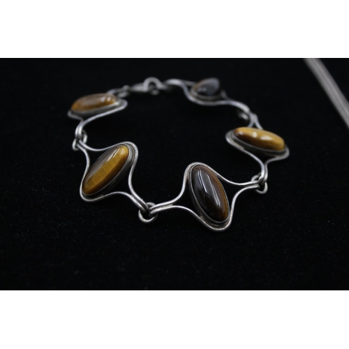 174 - A Modernist Silver Agate Necklace And A Tigerseye Bracelet (39g)